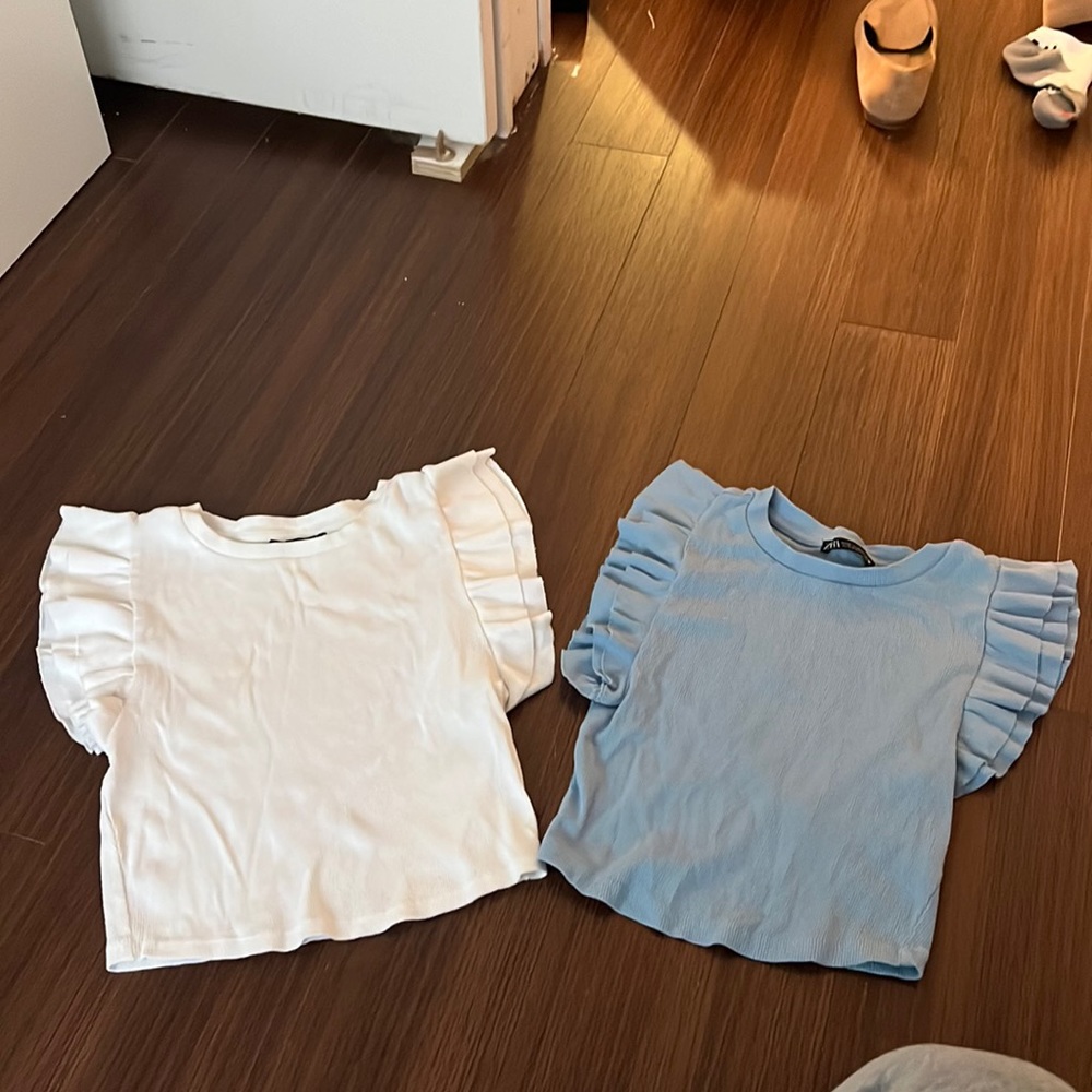 ZARA RUFFLY TOPS!! GREAT FOR WORK SIZE MEDIUM